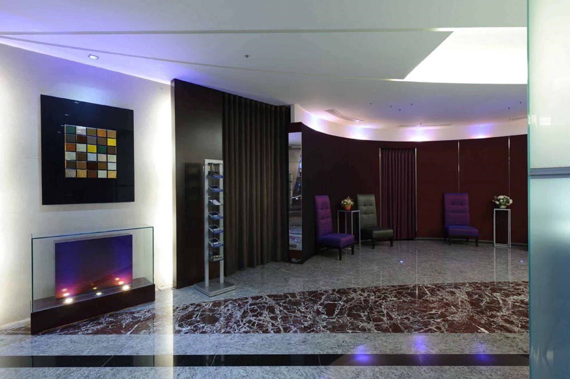 K Hotel - Yunghe Yonghe Bagian luar foto