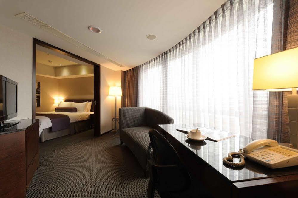 K Hotel - Yunghe Yonghe Bagian luar foto