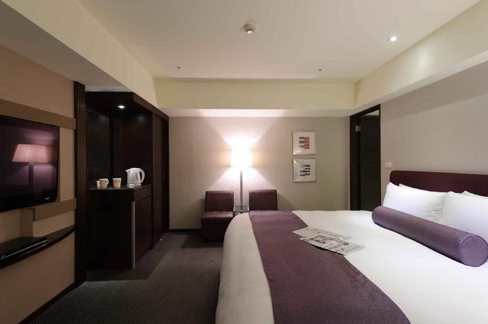 K Hotel - Yunghe Yonghe Bagian luar foto