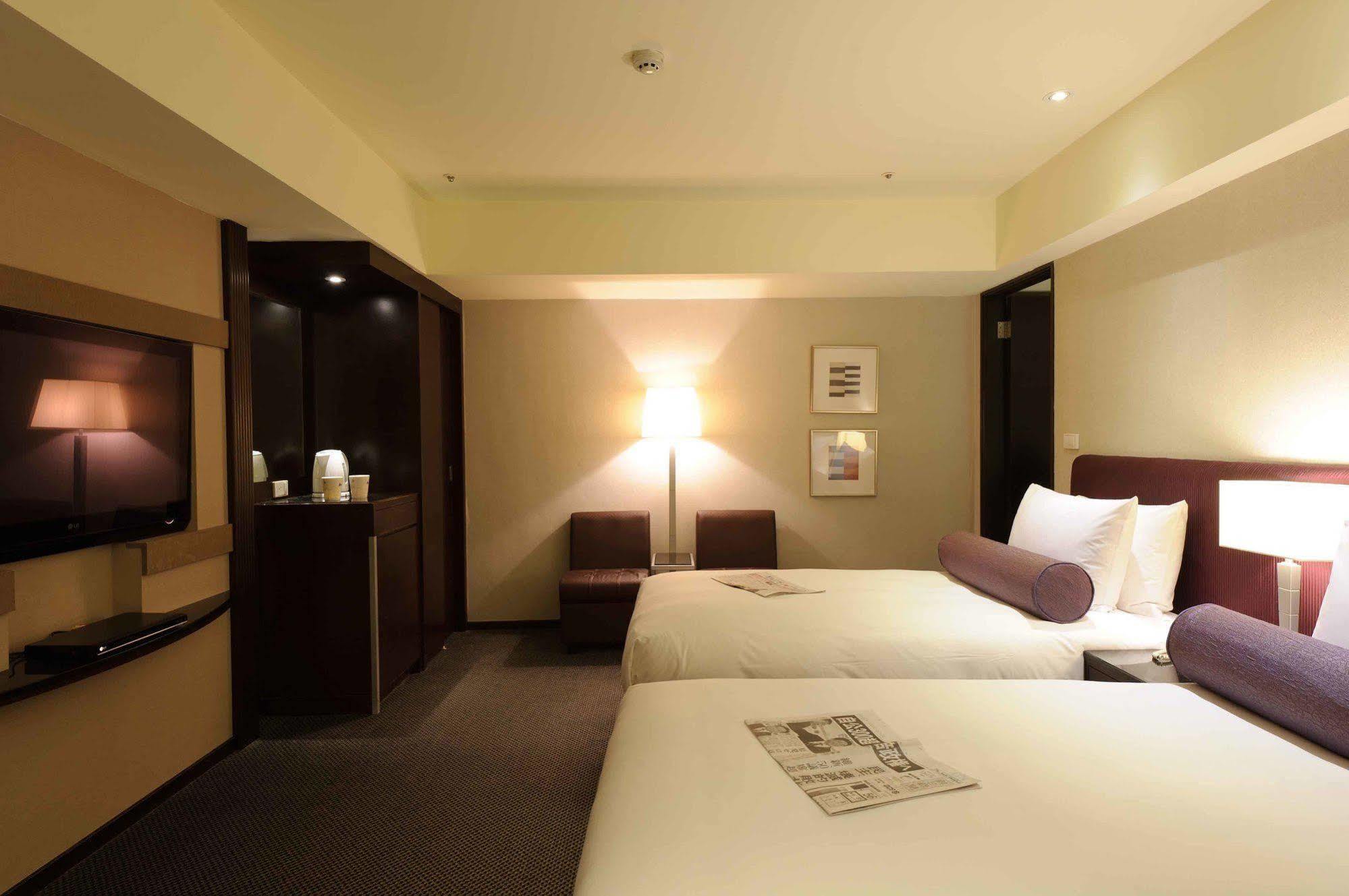 K Hotel - Yunghe Yonghe Bagian luar foto